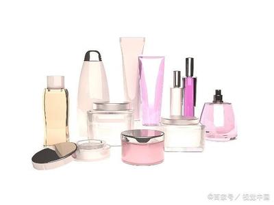 从创意到顾客 化妆品与服装的上市之旅